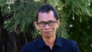 6-aktor-film-indonesia-yang-besar-di-panggung-teater